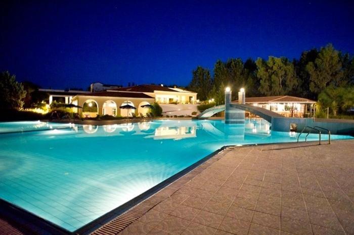 Ilaria Hotel Каламакион Экстерьер фото